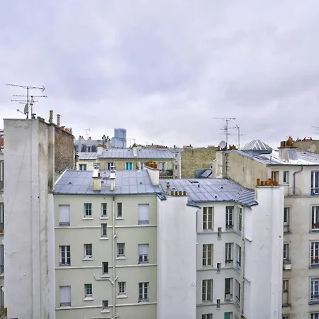 Beautiful Cocoon Near Montmartre